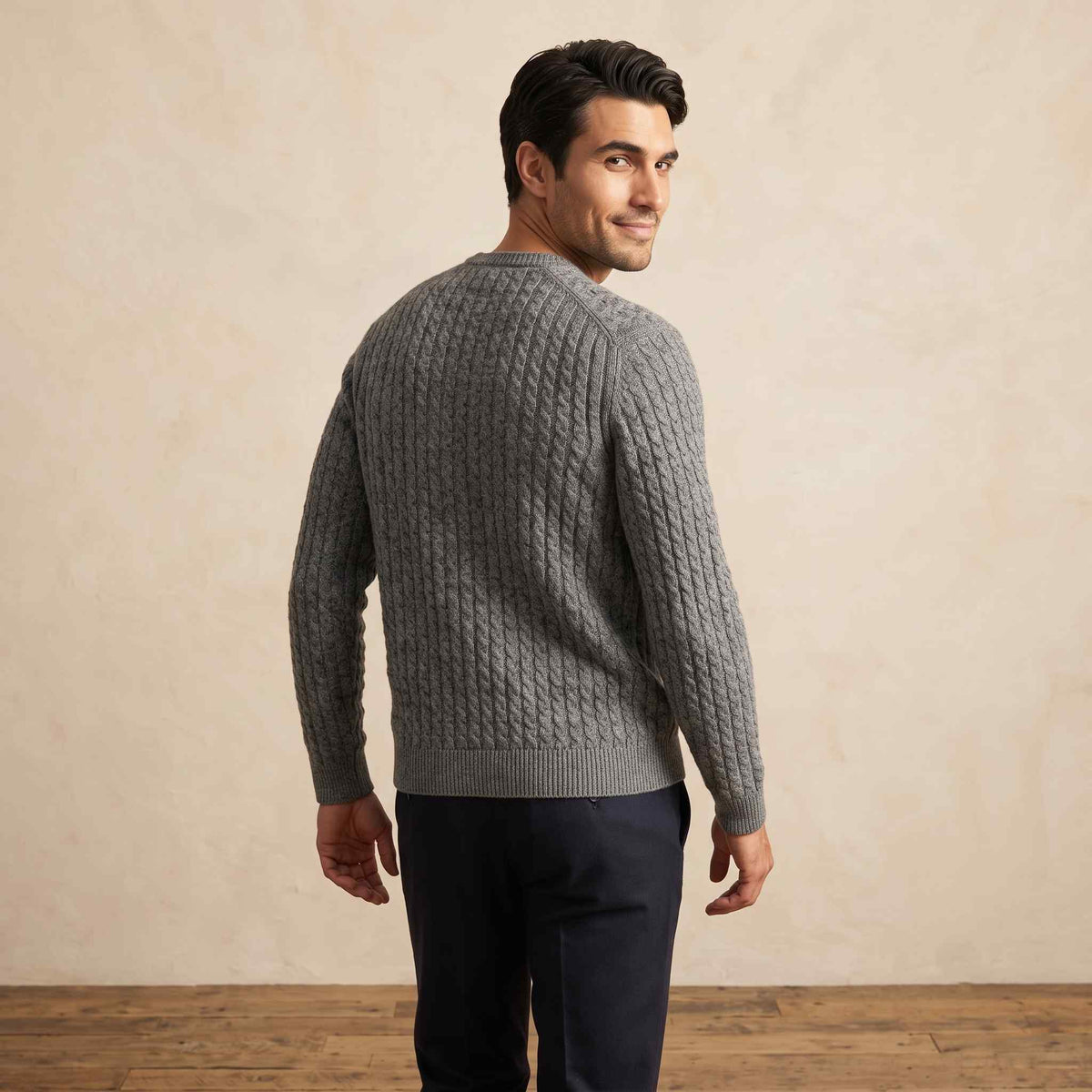Men's undyed cashmere cable-knit Atlas sweater in Mid Grey Melange — view 2