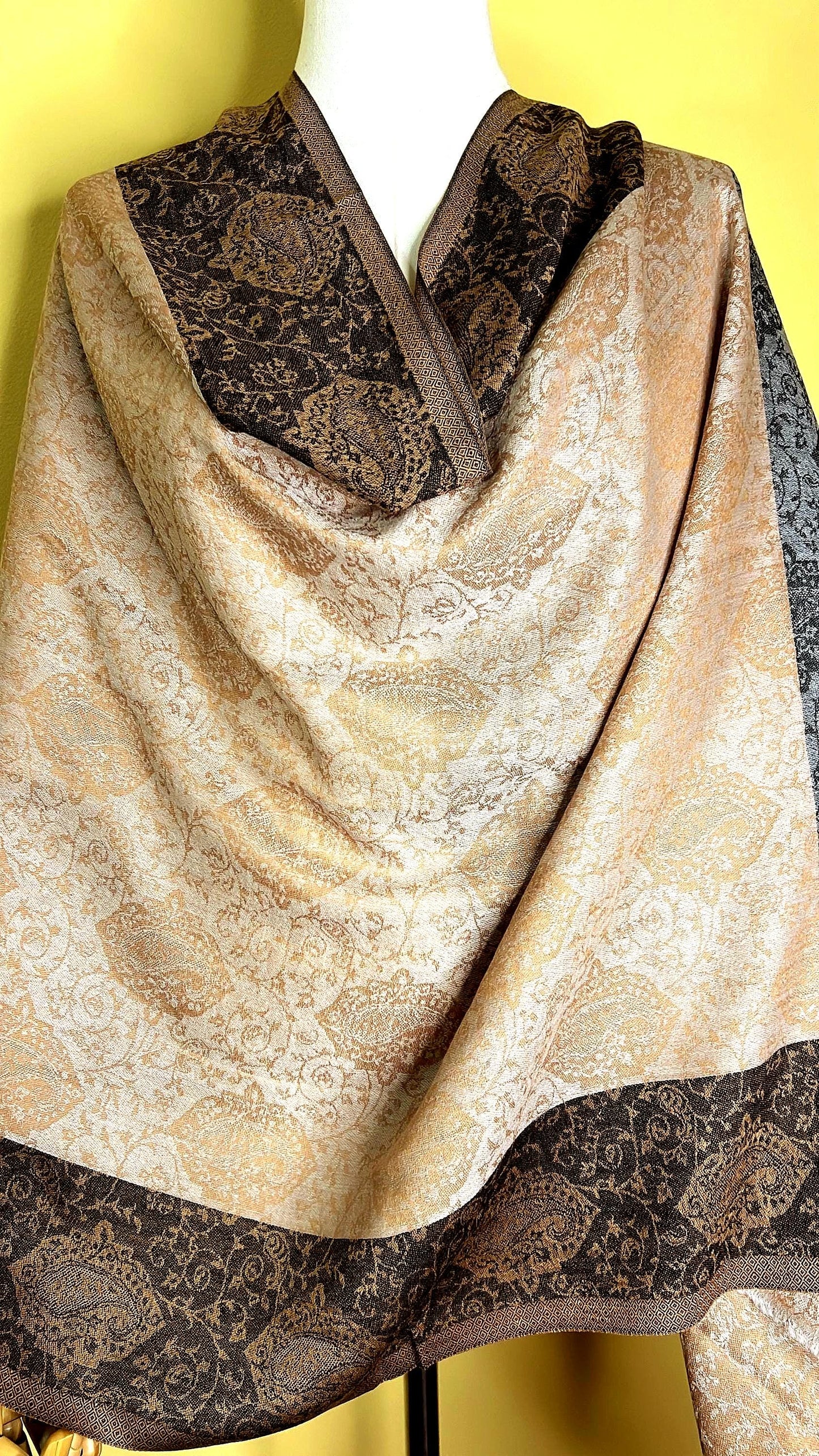 100% Pure Himalayan Cashmere Pashmina Shawl - Mustang Desert Sand
