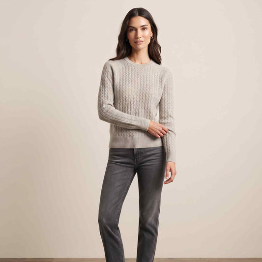 Women's undyed cashmere cable-knit Grace sweater in Light Grey Melange — view 2