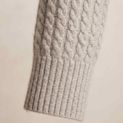 Women's undyed cashmere cable-knit Grace sweater in Light Grey Melange — view 5