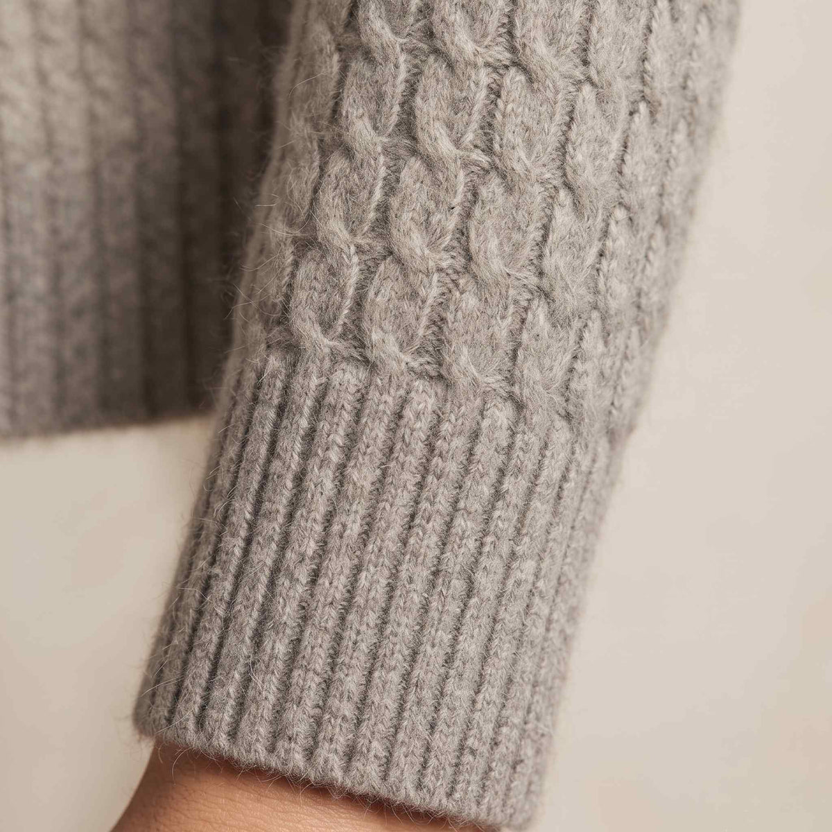 Women's undyed cashmere cable-knit Grace sweater in Mid Grey Melange — view 6