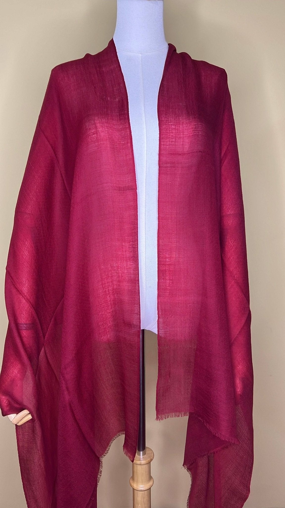 NPIA Certified 100% Pure Himalayan Cashmere Pashmina Shawl - Annapurna crimson red - Lumusae