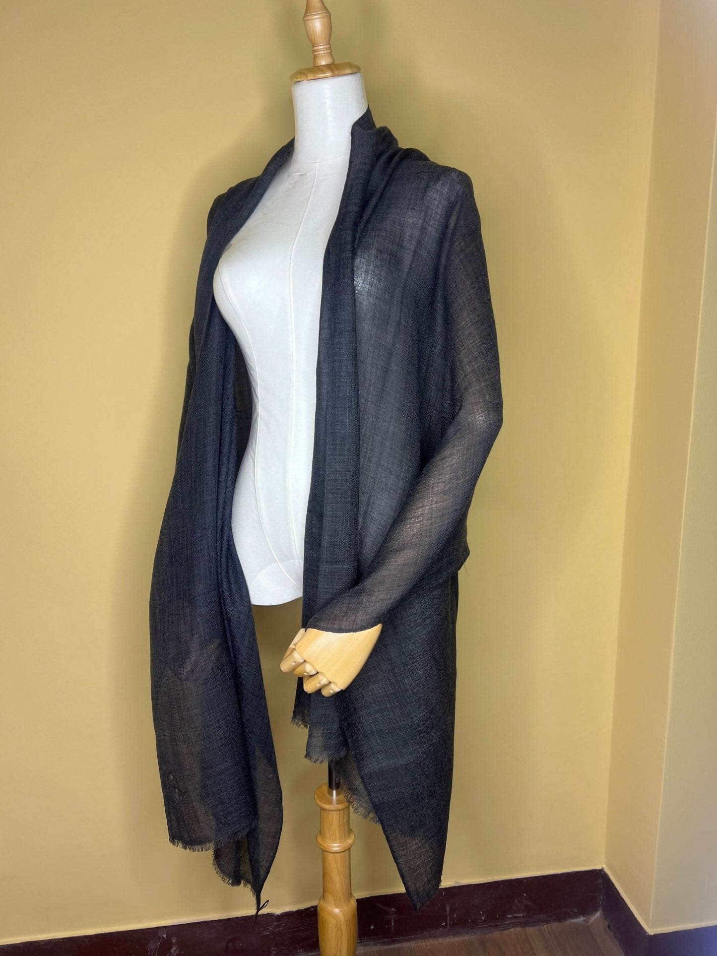 NPIA Certified 100% Pure Himalayan Cashmere Pashmina Shawl - Mustang Himalayan Dusk Grey - Lumusae