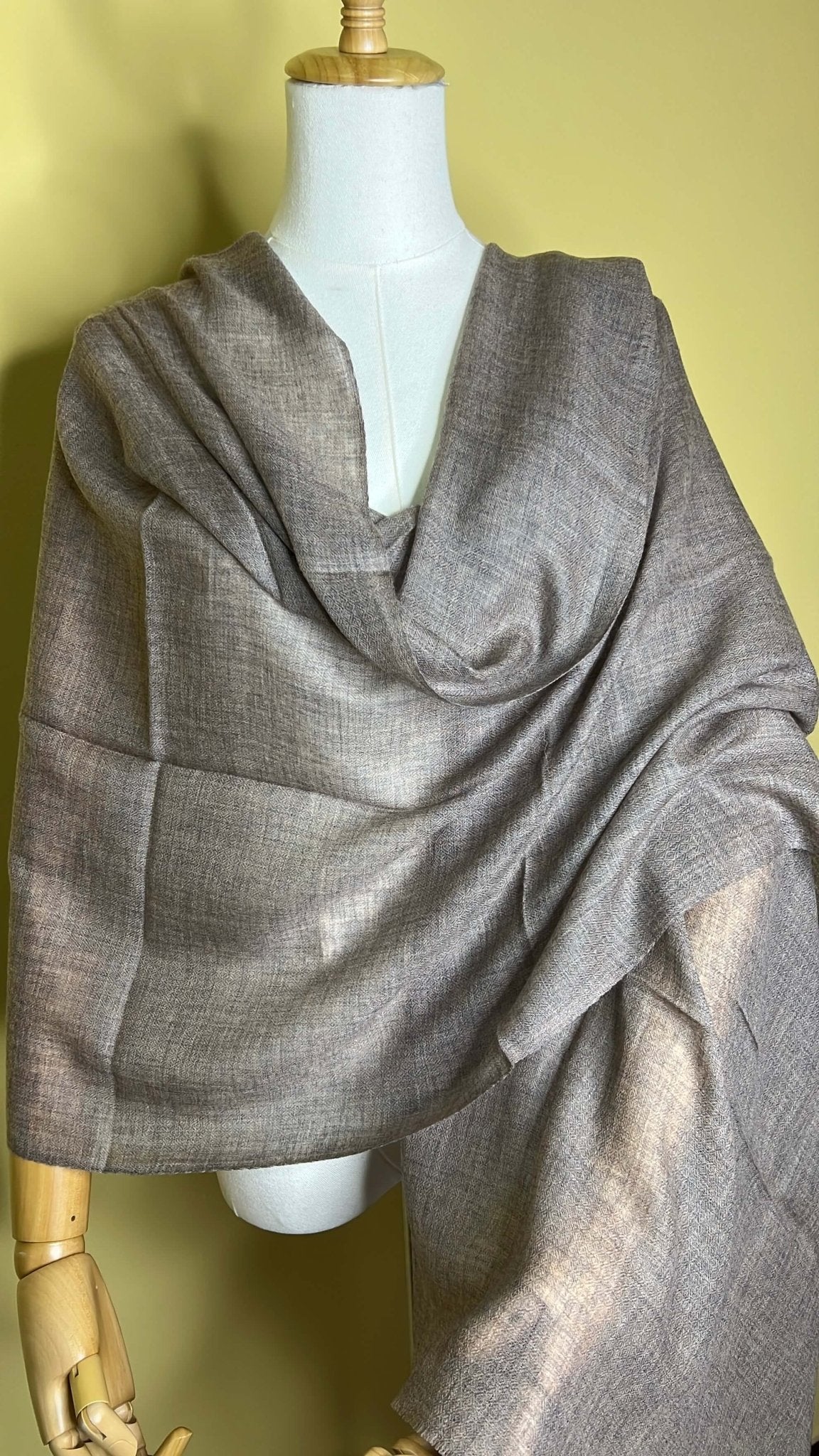NPIA Certified 100% Pure Himalayan Cashmere Pashmina Shawl - Upper Dolpo Annapurna Mocha - Lumusae