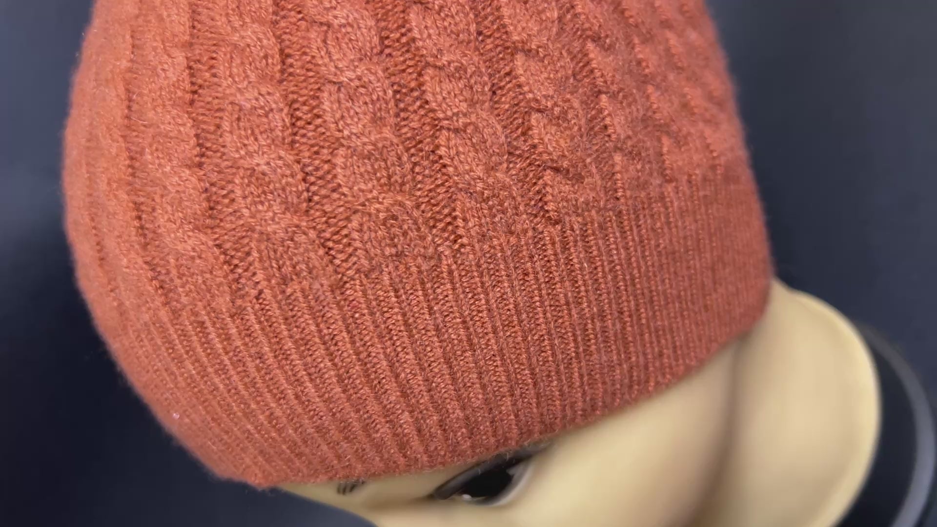 Product Demonstration video of Amber Heritage Cable Knit Cashmere Beanie for Men